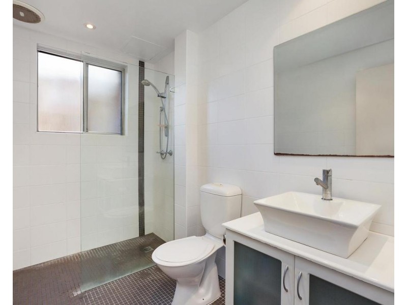 16/33 Meadow Crescent, Meadowbank NSW 2114