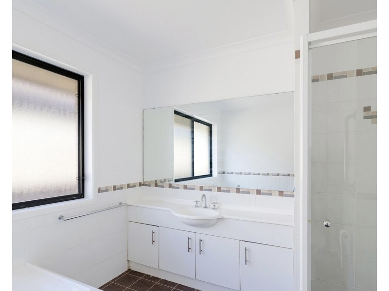 100 Fyfe Road, Kellyville Ridge NSW 2155