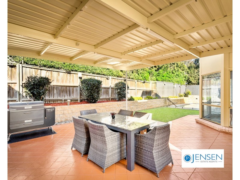 146 Brampton Drive, Beaumont Hills NSW 2155