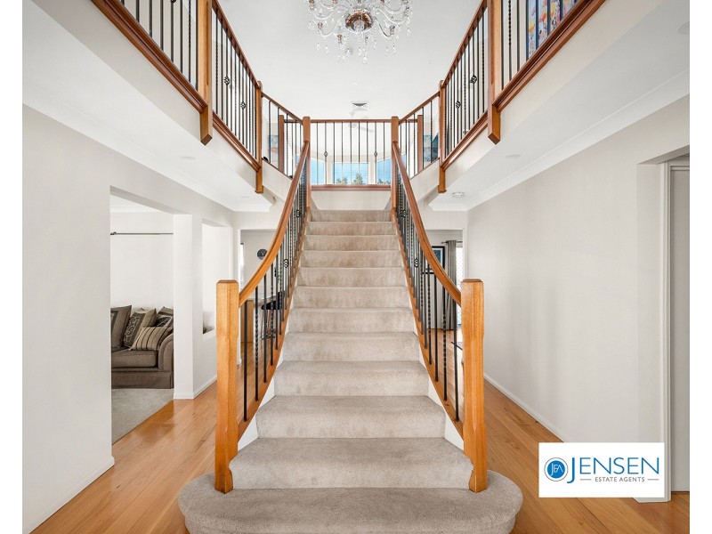 146 Brampton Drive, Beaumont Hills NSW 2155