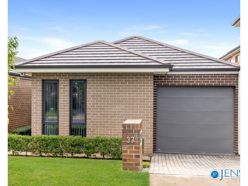 37 Annaluke Street, Riverstone NSW 2765