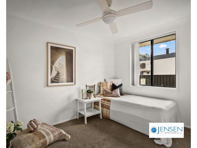 39 Fuchsia Crescent, Quakers Hill NSW 2763