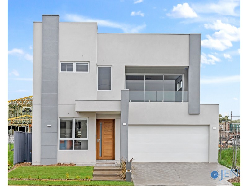 8 Waterflow Street, Box Hill NSW 2765