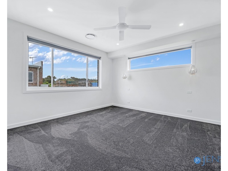 8 Waterflow Street, Box Hill NSW 2765