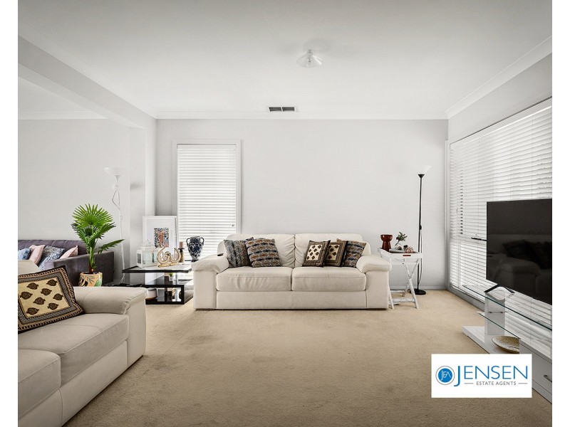 13 Rochdale Circuit, Stanhope Gardens NSW 2768