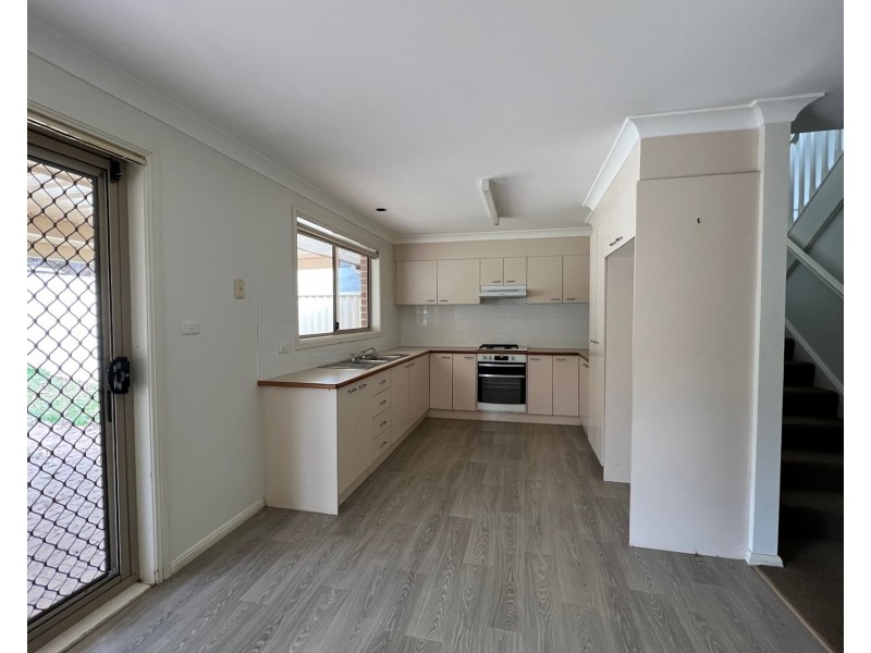 13b Kinghussie Avenue, Castle Hill NSW 2154