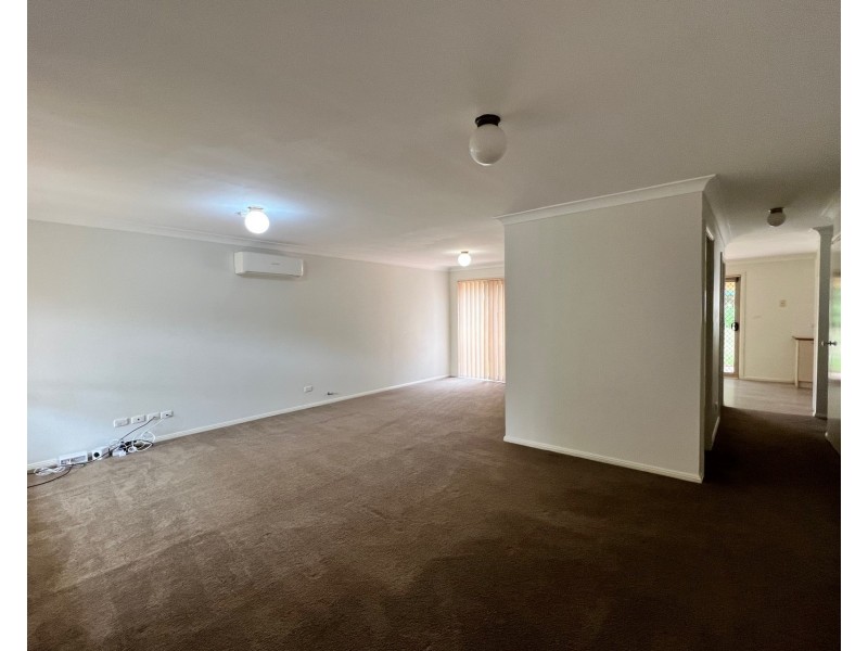 13b Kinghussie Avenue, Castle Hill NSW 2154