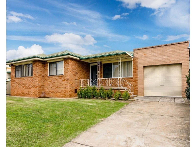 31 Runyon Avenue, Greystanes NSW 2145