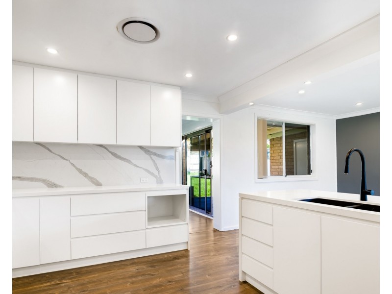 31 Runyon Avenue, Greystanes NSW 2145