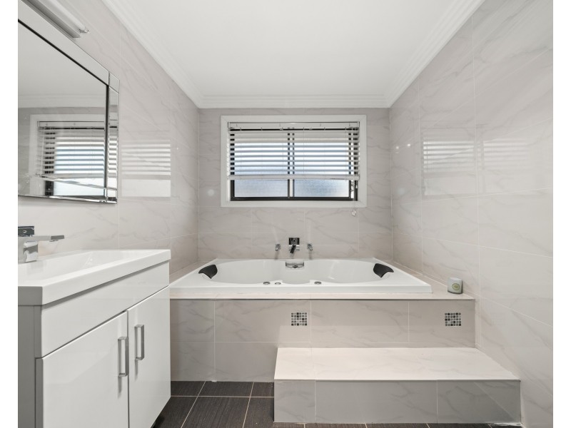 18 Butterfly Lane, The Ponds NSW 2769