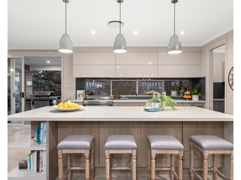 12 Farmhouse Avenue, Pitt Town NSW 2756