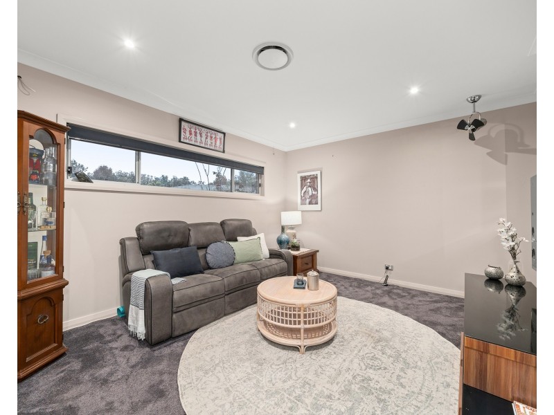 12 Farmhouse Avenue, Pitt Town NSW 2756