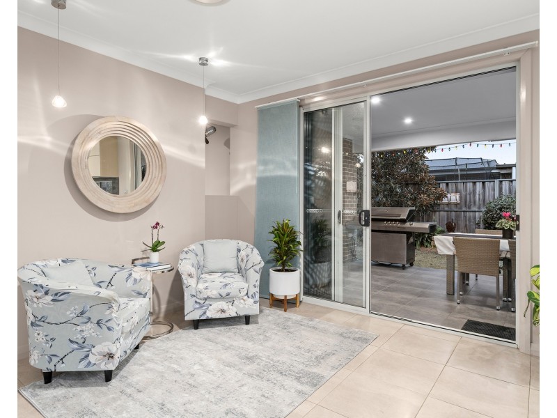 12 Farmhouse Avenue, Pitt Town NSW 2756