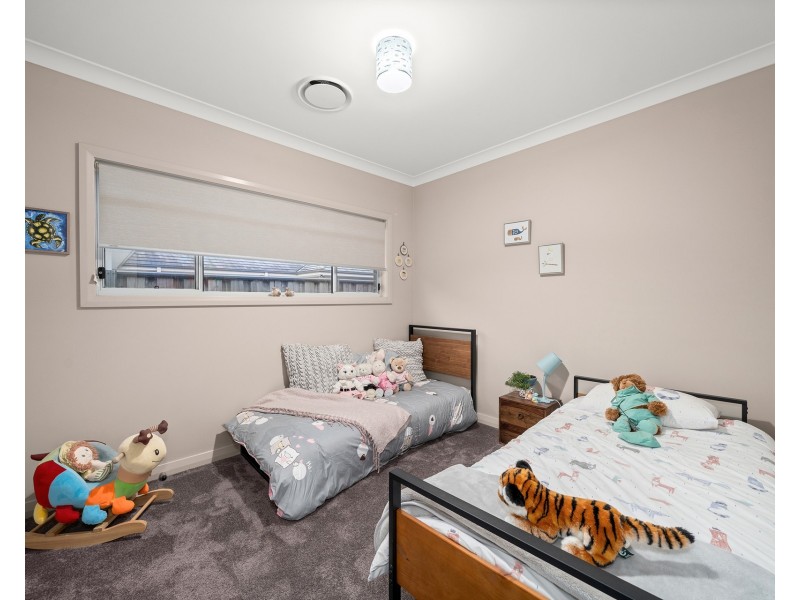 12 Farmhouse Avenue, Pitt Town NSW 2756