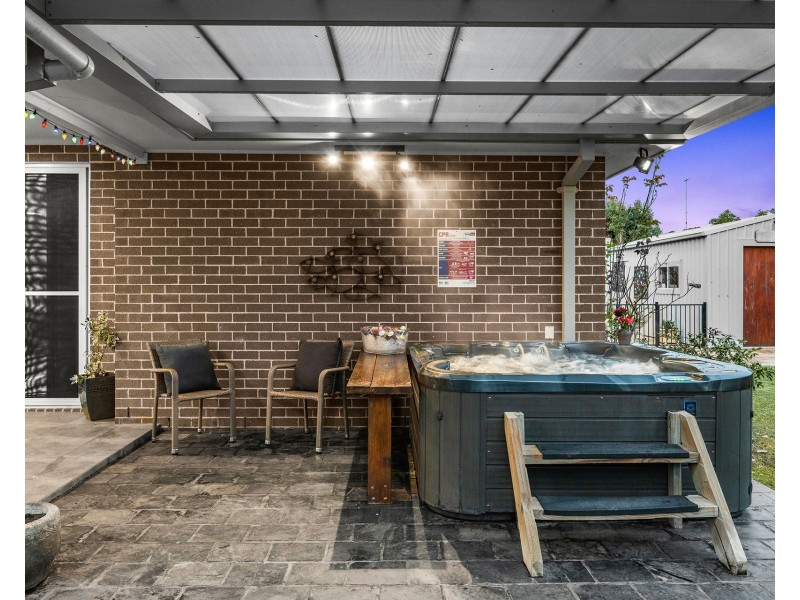 12 Farmhouse Avenue, Pitt Town NSW 2756