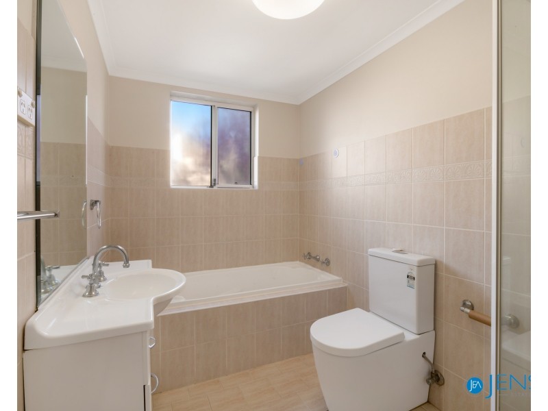 6/75 Old Northern Road, Baulkham Hills NSW 2153