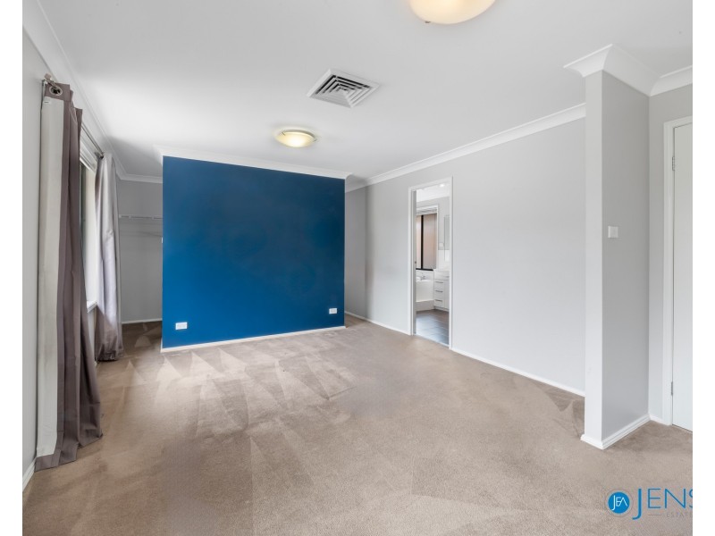 9 Damper Avenue, Beaumont Hills NSW 2155