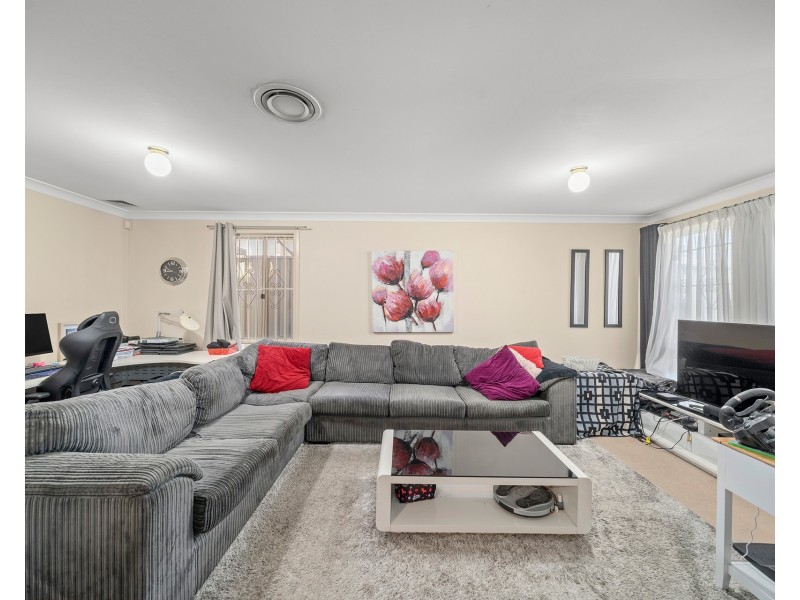 13 Adelphi Street, Rouse Hill NSW 2155