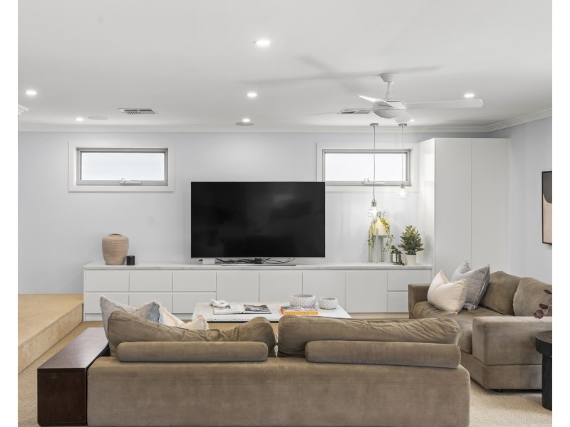 10 Buckingham Road, Baulkham Hills NSW 2153