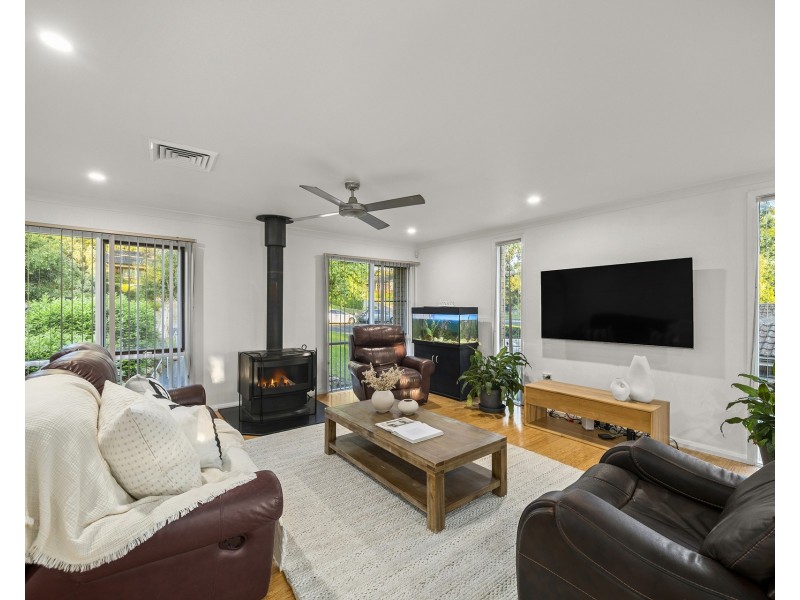 32 Buckingham Road, Baulkham Hills NSW 2153