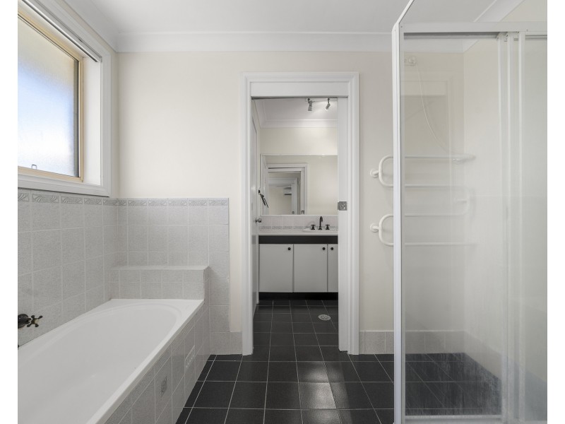 2 Reiby Place, Mcgraths Hill NSW 2756