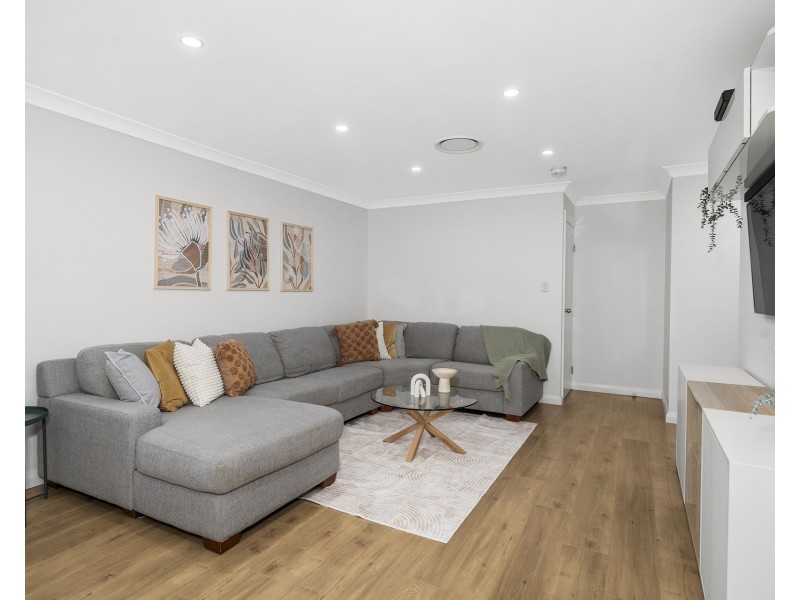 60-60A Tamboura Avenue, Baulkham Hills NSW 2153