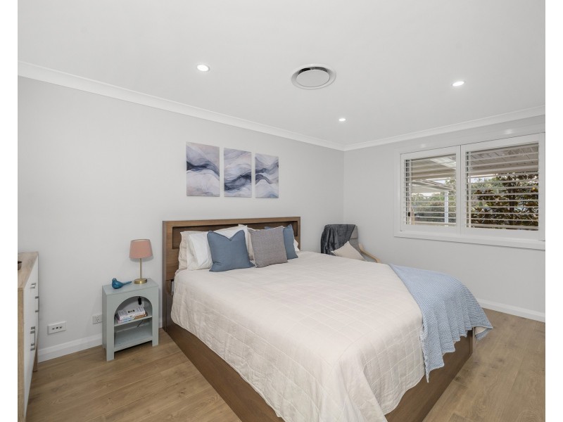 60-60A Tamboura Avenue, Baulkham Hills NSW 2153
