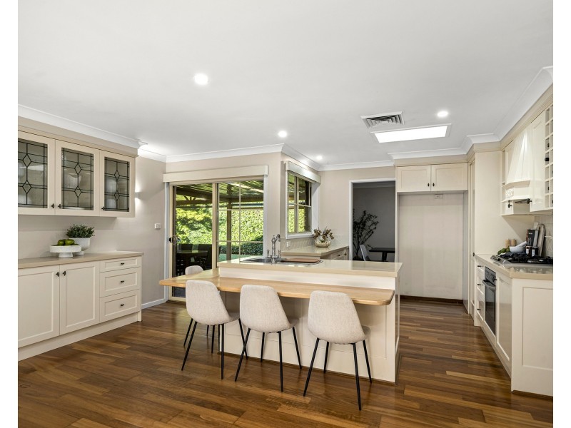 47 Mackillop Drive, Baulkham Hills NSW 2153