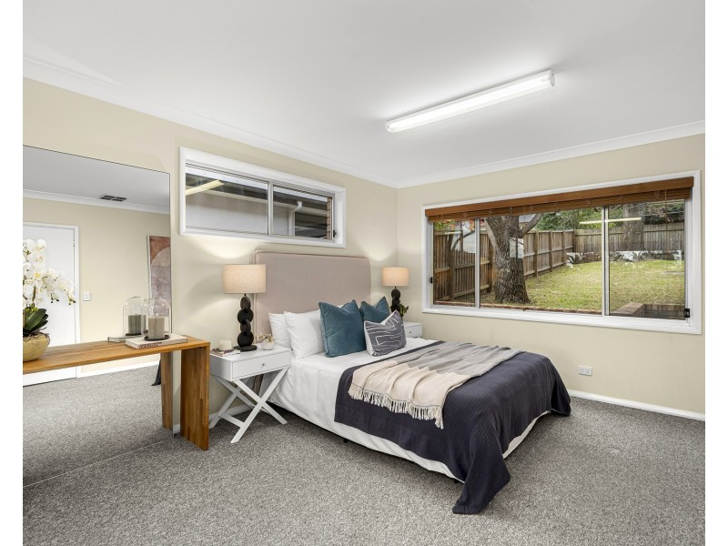 27 Peel Road, Baulkham Hills NSW 2153