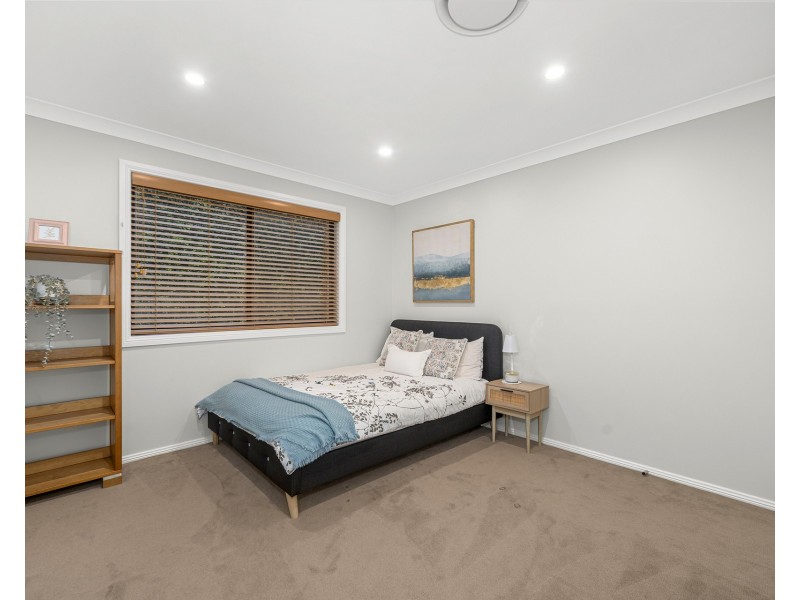 2 Mangalore Drive, Winston Hills NSW 2153