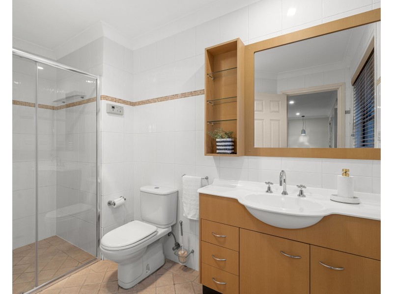 2 Mangalore Drive, Winston Hills NSW 2153