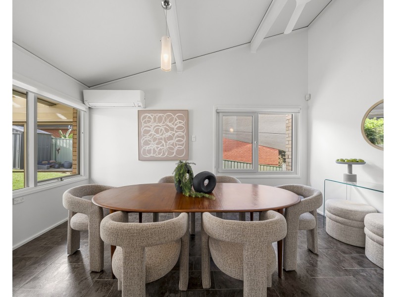 27 Geraldine Avenue, Baulkham Hills NSW 2153