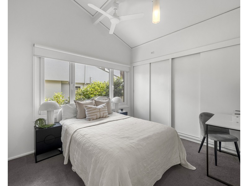 27 Geraldine Avenue, Baulkham Hills NSW 2153