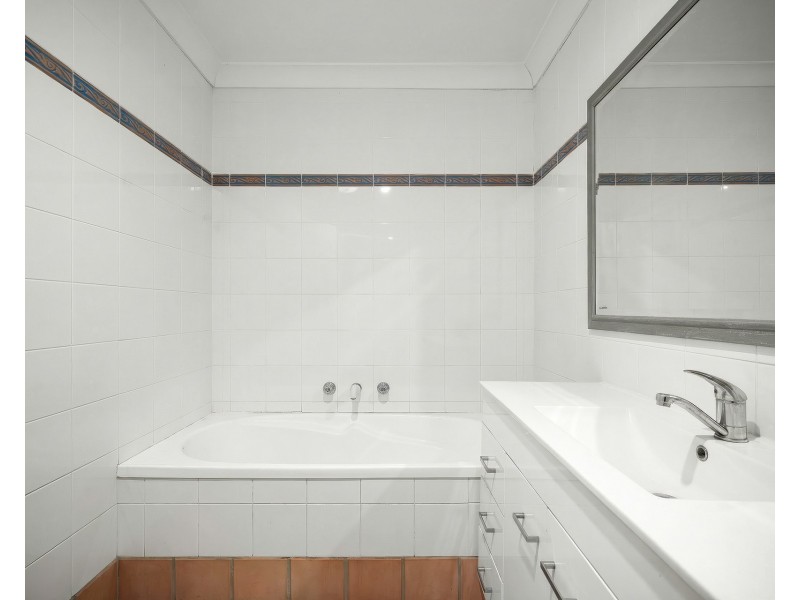 4 St James Avenue, Baulkham Hills NSW 2153