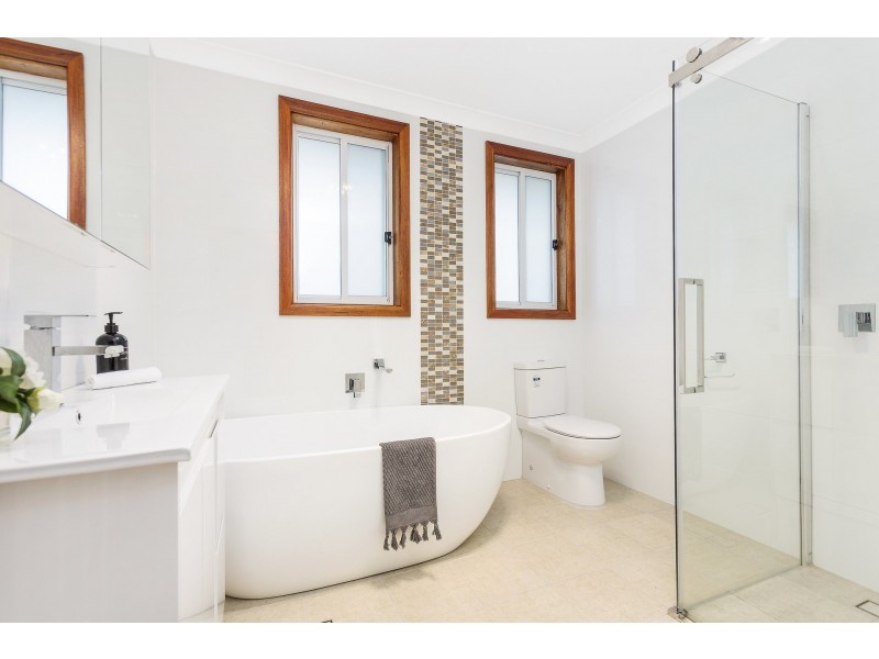 9 Wordsworth Avenue, Leumeah NSW 2560