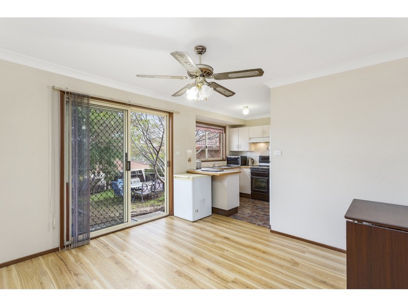 7 Glenella Way, Minto NSW 2566