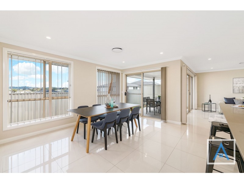 7 Richards Loop, Oran Park NSW 2570