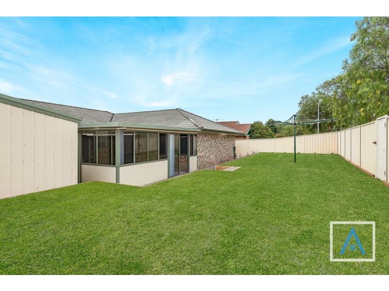 13 Gunn Place, St Helens Park NSW 2560