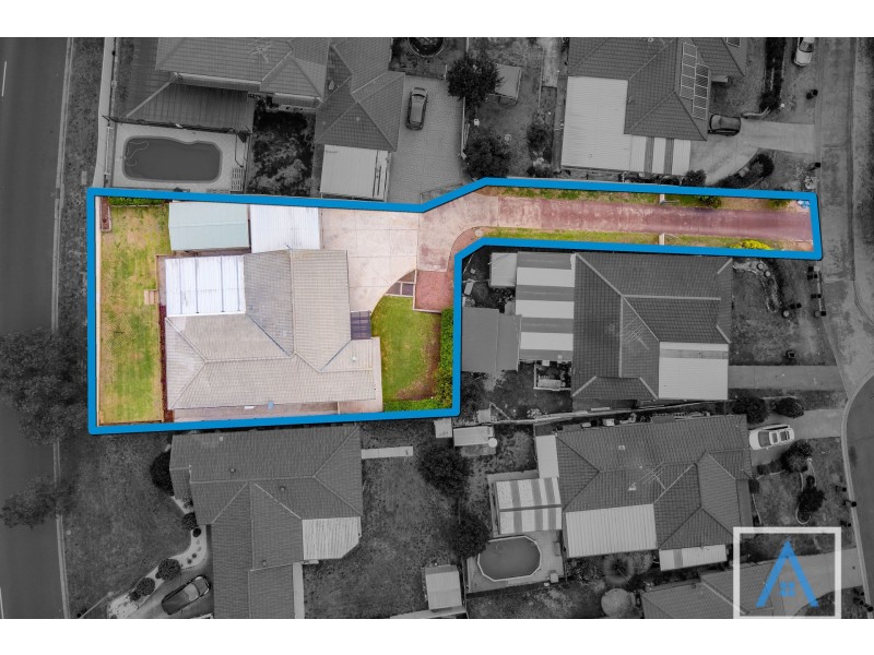 13 Gunn Place, St Helens Park NSW 2560