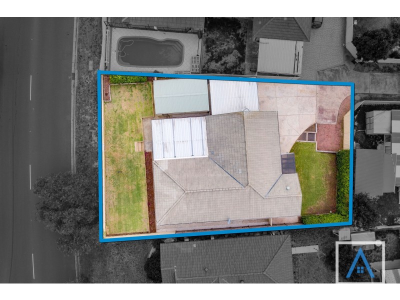 13 Gunn Place, St Helens Park NSW 2560