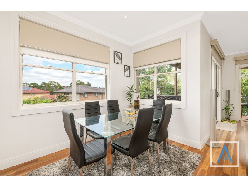 1 Scaranish Way, Macquarie Links NSW 2565