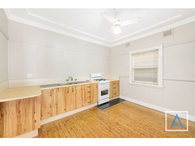 8 Edward Street, Camden NSW 2570