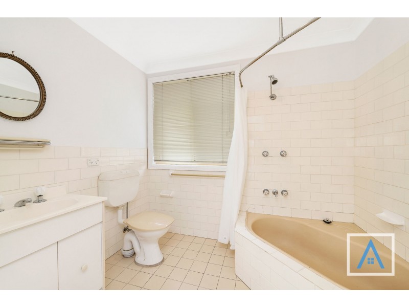 8 Edward Street, Camden NSW 2570