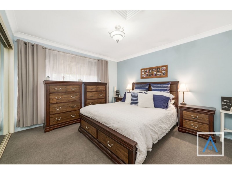12 Warriewood Street, Woodbine NSW 2560