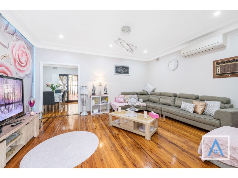 97 Bellevue Avenue, Georges Hall NSW 2198