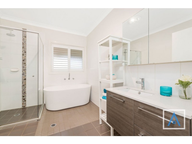 35 Rheinbergers Circuit, Elderslie NSW 2570