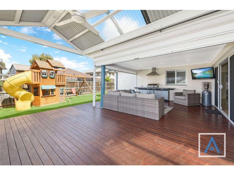 35 Rheinbergers Circuit, Elderslie NSW 2570