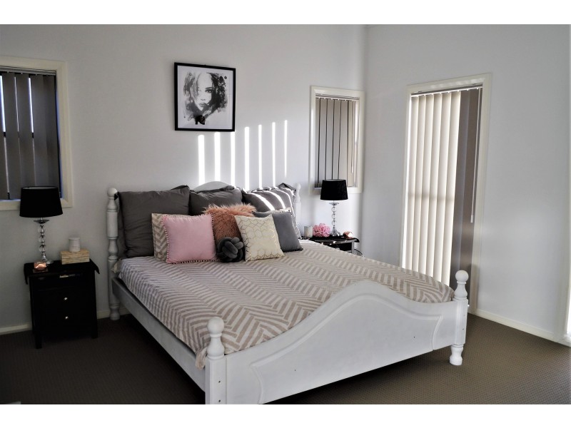 22 Albatross Bend, Wilton NSW 2571