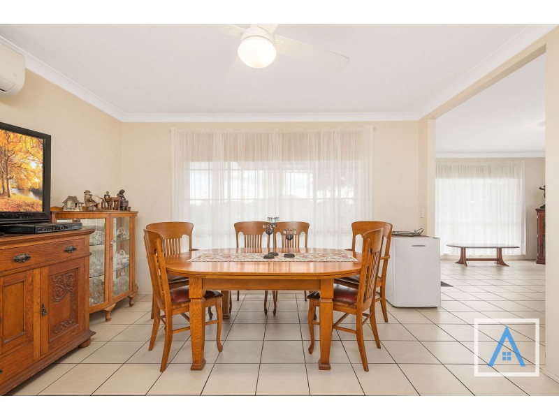 123 Parkholme Circuit, Englorie Park NSW 2560