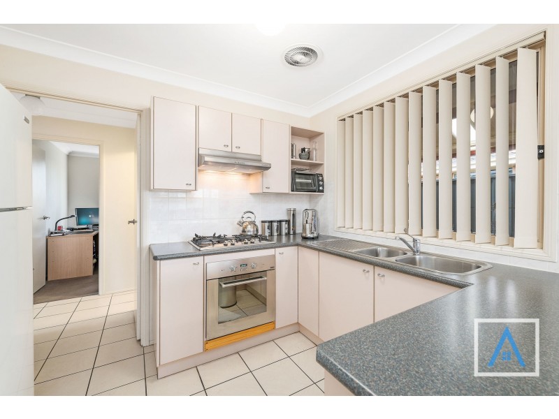 123 Parkholme Circuit, Englorie Park NSW 2560